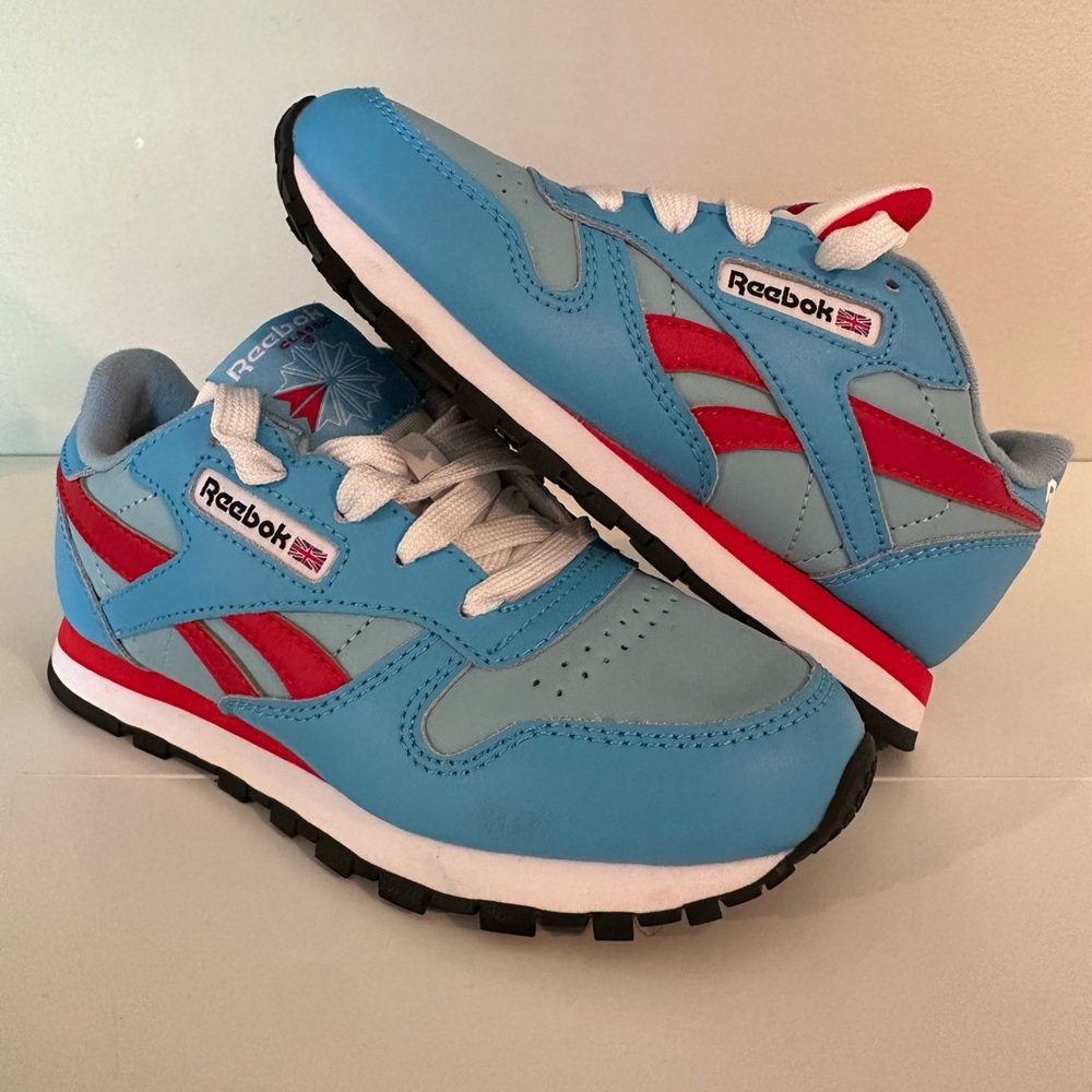 Reebok Leather Trophy Room Shoes Size 12